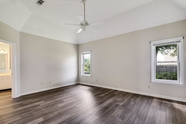 3565 EARLYNN DR, Bartlett, TN 38133