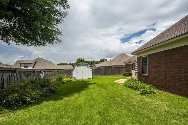 3565 EARLYNN DR, Bartlett, TN 38133