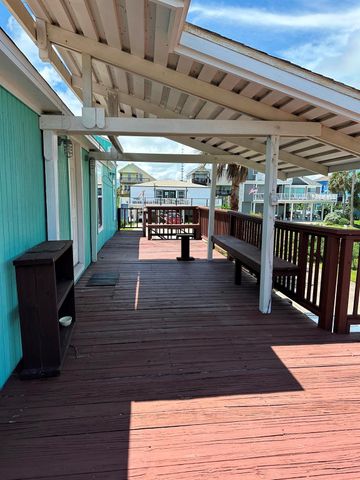 13723 San Domingo Drive, Galveston, TX 77554