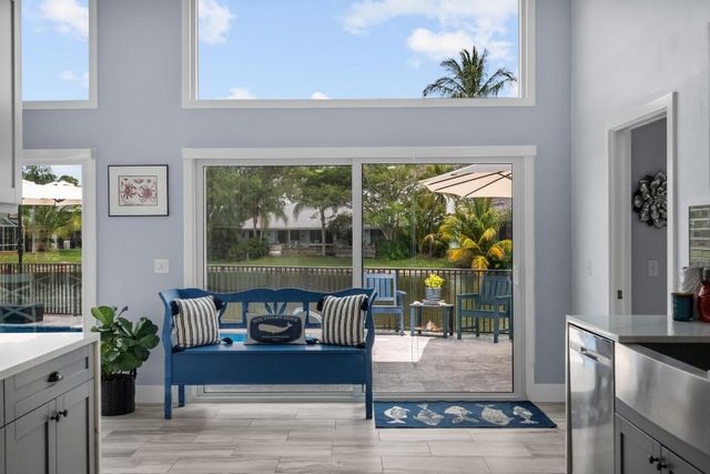 9029 SE Breeze Way, Hobe Sound, FL 33455