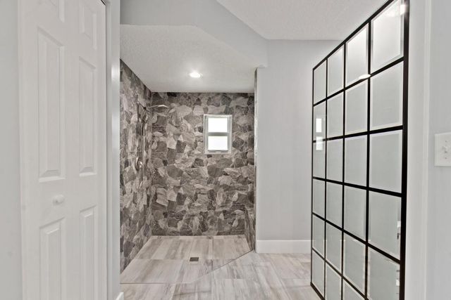 9029 SE Breeze Way, Hobe Sound, FL 33455