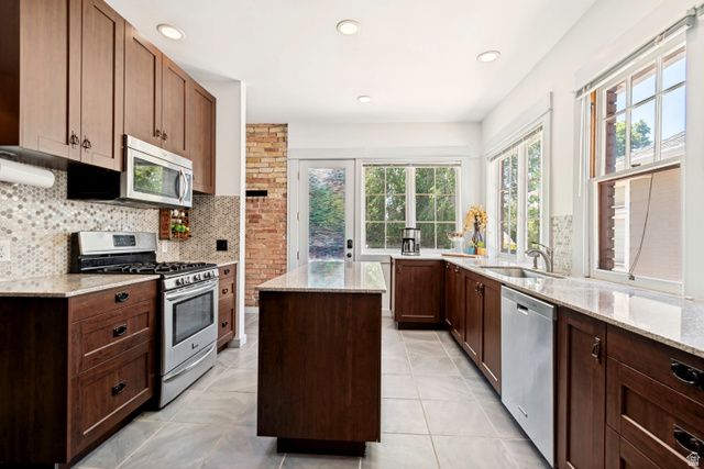 1128 E 400 S, Salt Lake City, UT 84102