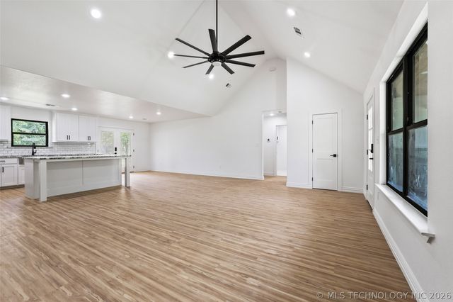6915 Sims Road, Colbert, OK 74733