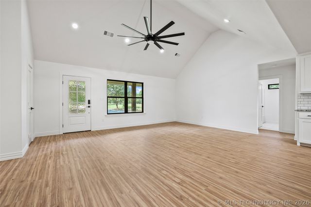 6915 Sims Road, Colbert, OK 74733