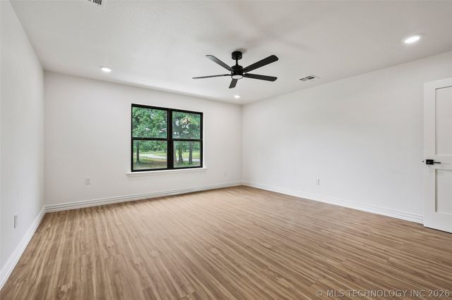 6915 Sims Road, Colbert, OK 74733