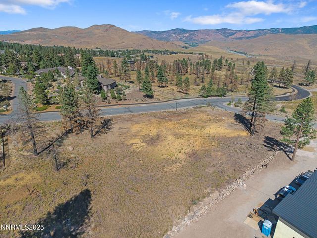 605 Sand Cherry Court, Reno, NV 89511