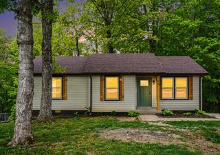 512 Aspen Dr, Clarksville, TN 37042