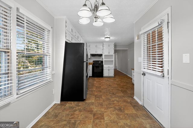 3132 Robindale Road, Decatur, GA 30034