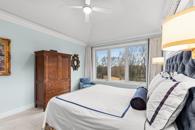 7070 Highland Court, Eden Prairie, MN 55346