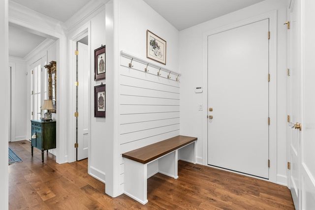 7070 Highland Court, Eden Prairie, MN 55346