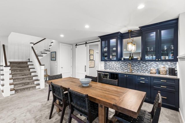 7070 Highland Court, Eden Prairie, MN 55346