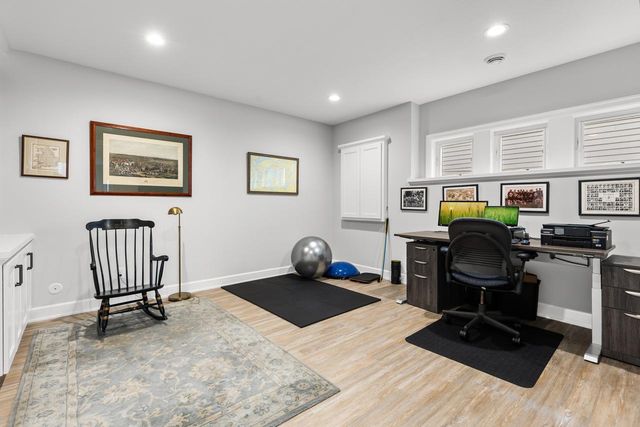 7070 Highland Court, Eden Prairie, MN 55346