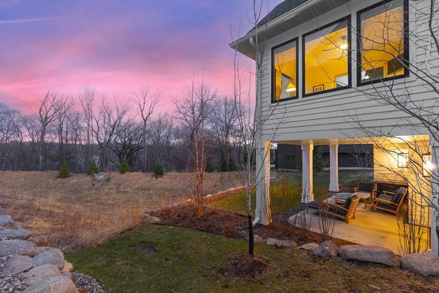 7070 Highland Court, Eden Prairie, MN 55346