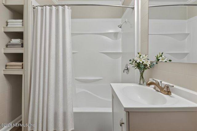 10803 GLADWYNNE Road, Jacksonville, FL 32218