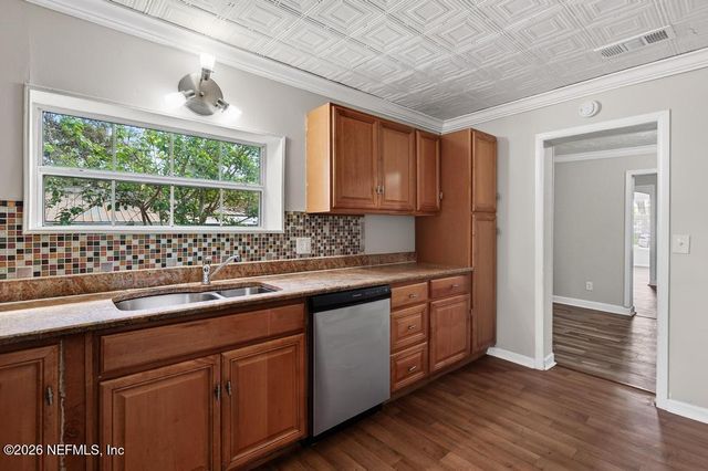 10803 GLADWYNNE Road, Jacksonville, FL 32218