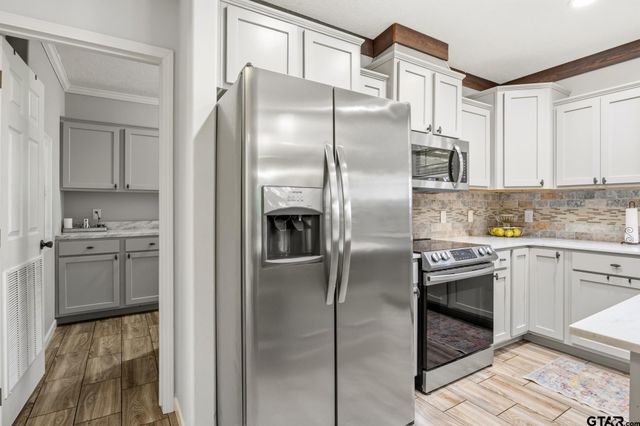 17 County Road 2611, Pittsburg, TX 75686