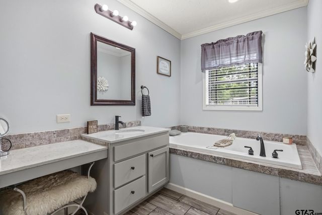 17 County Road 2611, Pittsburg, TX 75686