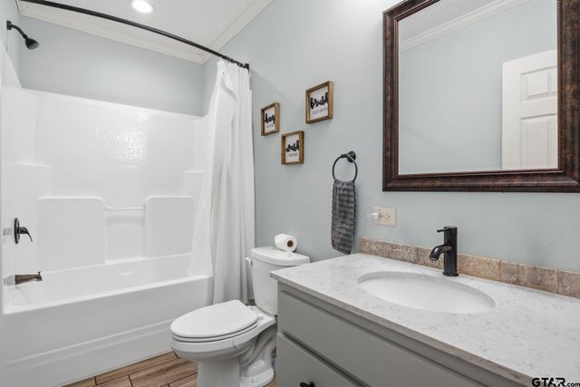 17 County Road 2611, Pittsburg, TX 75686