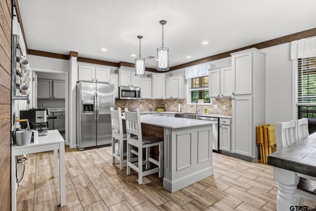 17 County Road 2611, Pittsburg, TX 75686