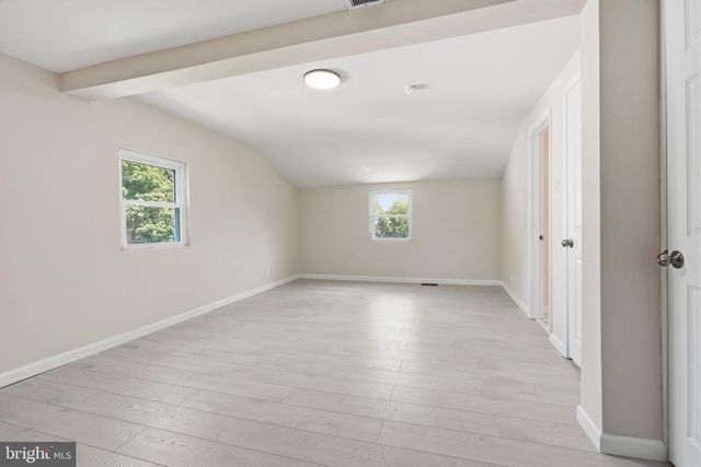 993 RIVIERA RD, Warminster, PA 18974