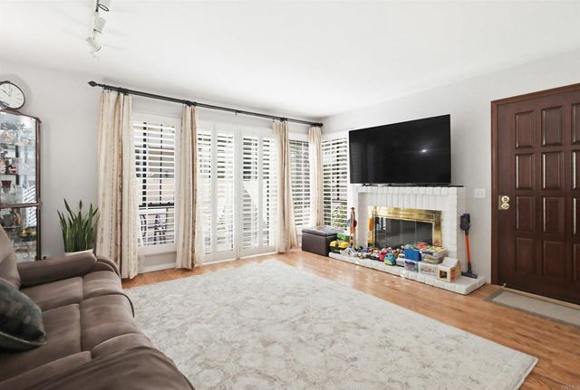 5715 Baltimore Drive 91, La Mesa, CA 91942