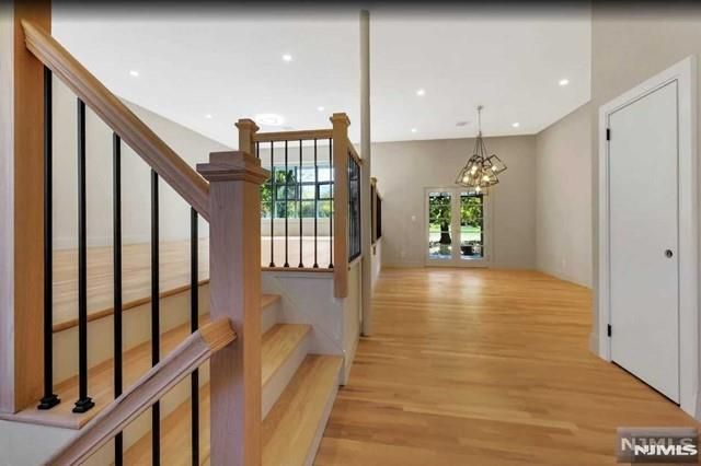 22 Greentree Terrace, Tenafly, NJ 07670