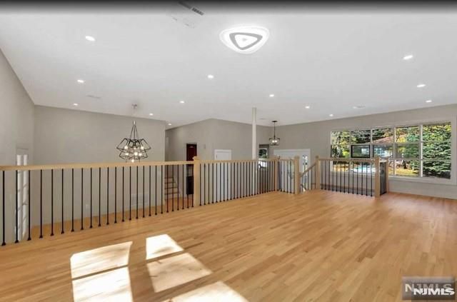 22 Greentree Terrace, Tenafly, NJ 07670