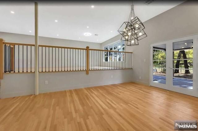 22 Greentree Terrace, Tenafly, NJ 07670