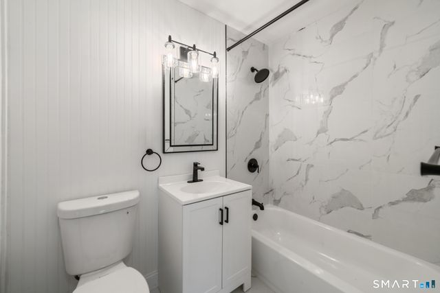 4 Birch Lane I, East Haven, CT 06513
