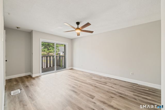 4 Birch Lane I, East Haven, CT 06513