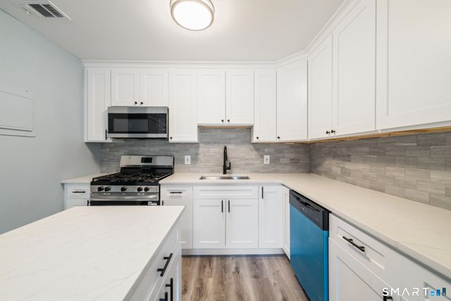 4 Birch Lane I, East Haven, CT 06513