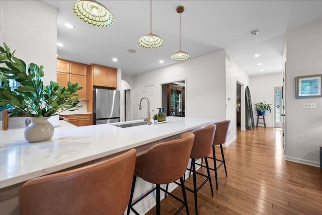 1909 Catkin Circle, Chesterton, IN 46304