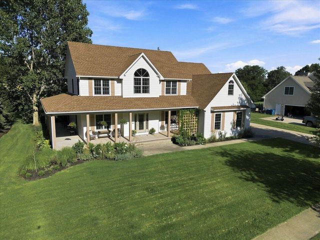 1909 Catkin Circle, Chesterton, IN 46304