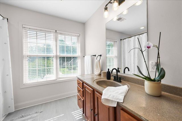 1909 Catkin Circle, Chesterton, IN 46304