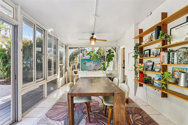 921 3RD STREET N, St Petersburg, FL 33701