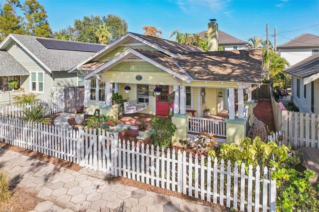 921 3RD STREET N, St Petersburg, FL 33701