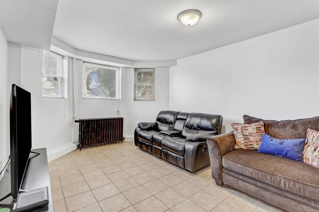 2608 N Merrimac Avenue, Chicago, IL 60639
