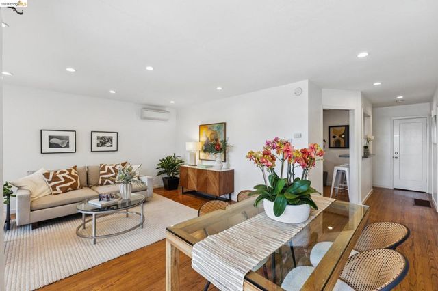 6525 Hazel Ave, Richmond, CA 94805