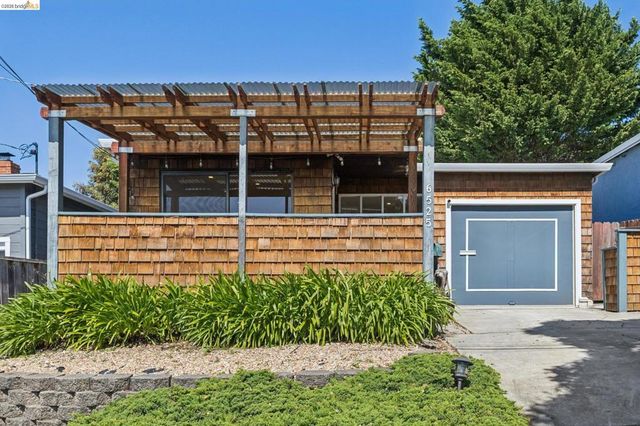 6525 Hazel Ave, Richmond, CA 94805
