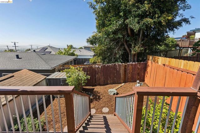 6525 Hazel Ave, Richmond, CA 94805