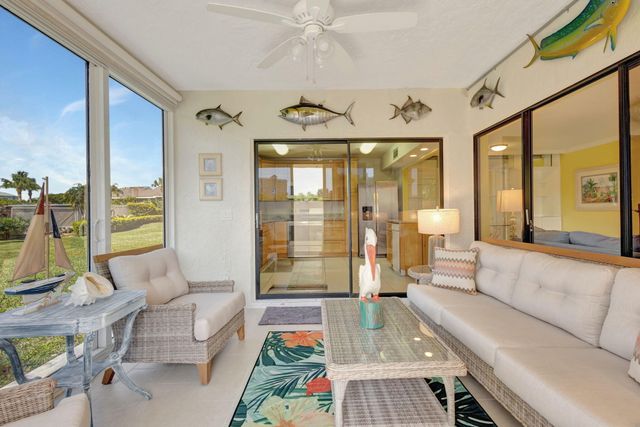 3209 S Lakeview Circle 8-101, Hutchinson Island, FL 34949