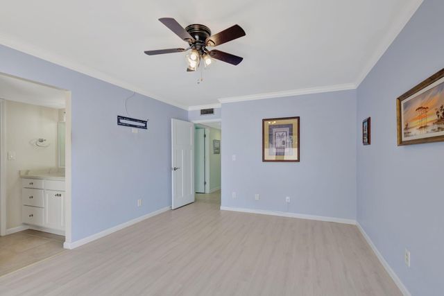 3209 S Lakeview Circle 8-101, Hutchinson Island, FL 34949