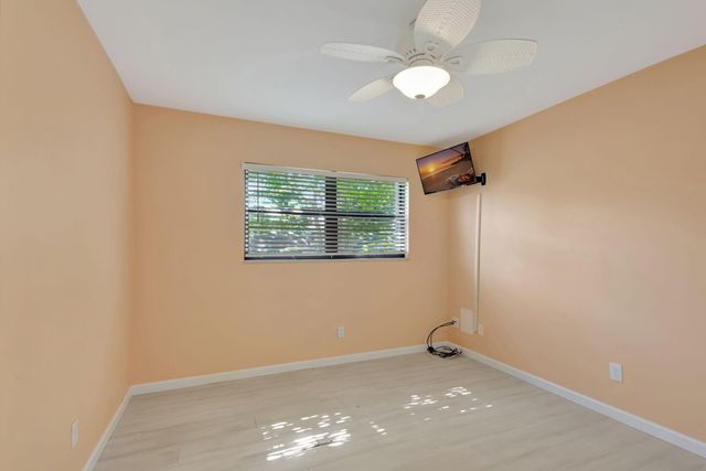 3209 S Lakeview Circle 8-101, Hutchinson Island, FL 34949