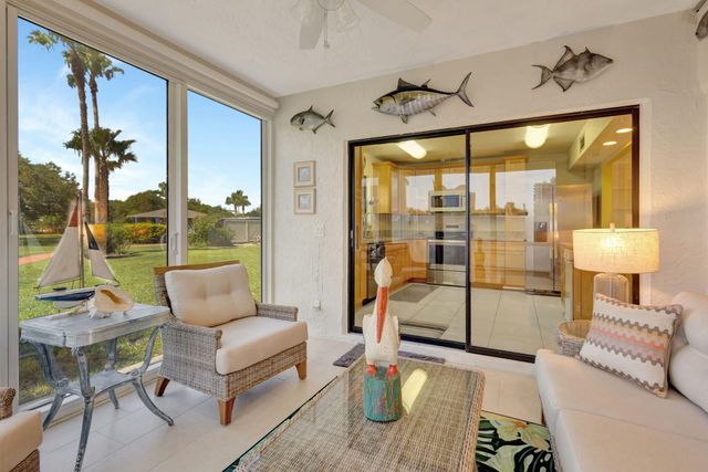 3209 S Lakeview Circle 8-101, Hutchinson Island, FL 34949