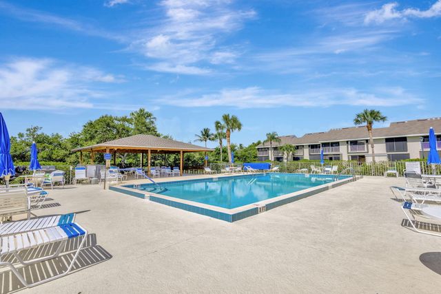 3209 S Lakeview Circle 8-101, Hutchinson Island, FL 34949