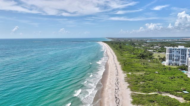 3209 S Lakeview Circle 8-101, Hutchinson Island, FL 34949