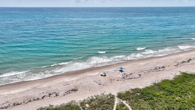 3209 S Lakeview Circle 8-101, Hutchinson Island, FL 34949