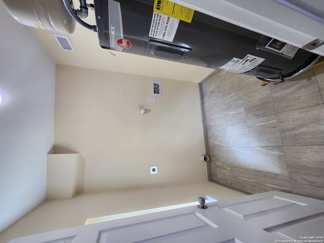 38 Carlota, San Antonio, TX 78228