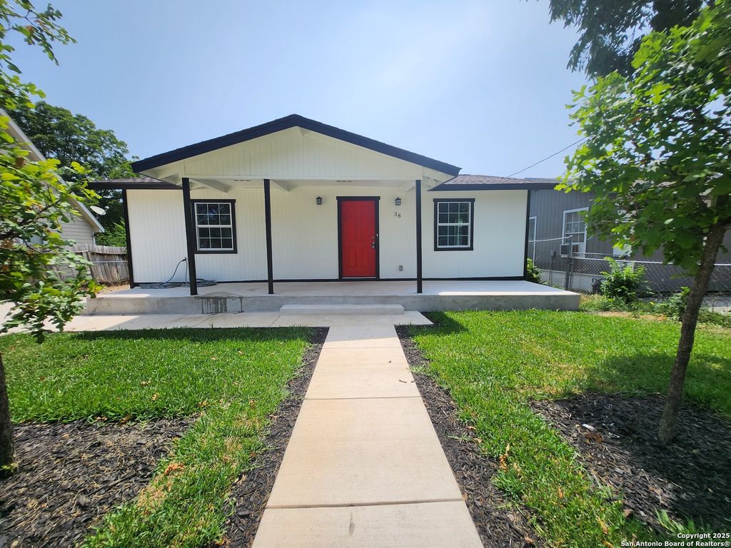 38 Carlota, San Antonio, TX 78228