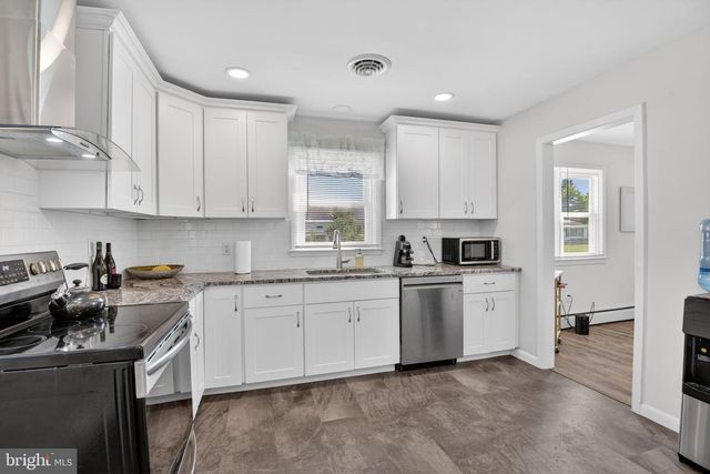 112 WALNUT ST, Centreville, MD 21617